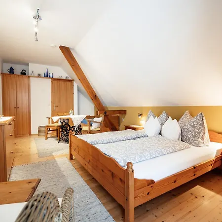 Winzerzimmer Pronegg Vlg. Kristeindl בית הארחה ליוצכאך